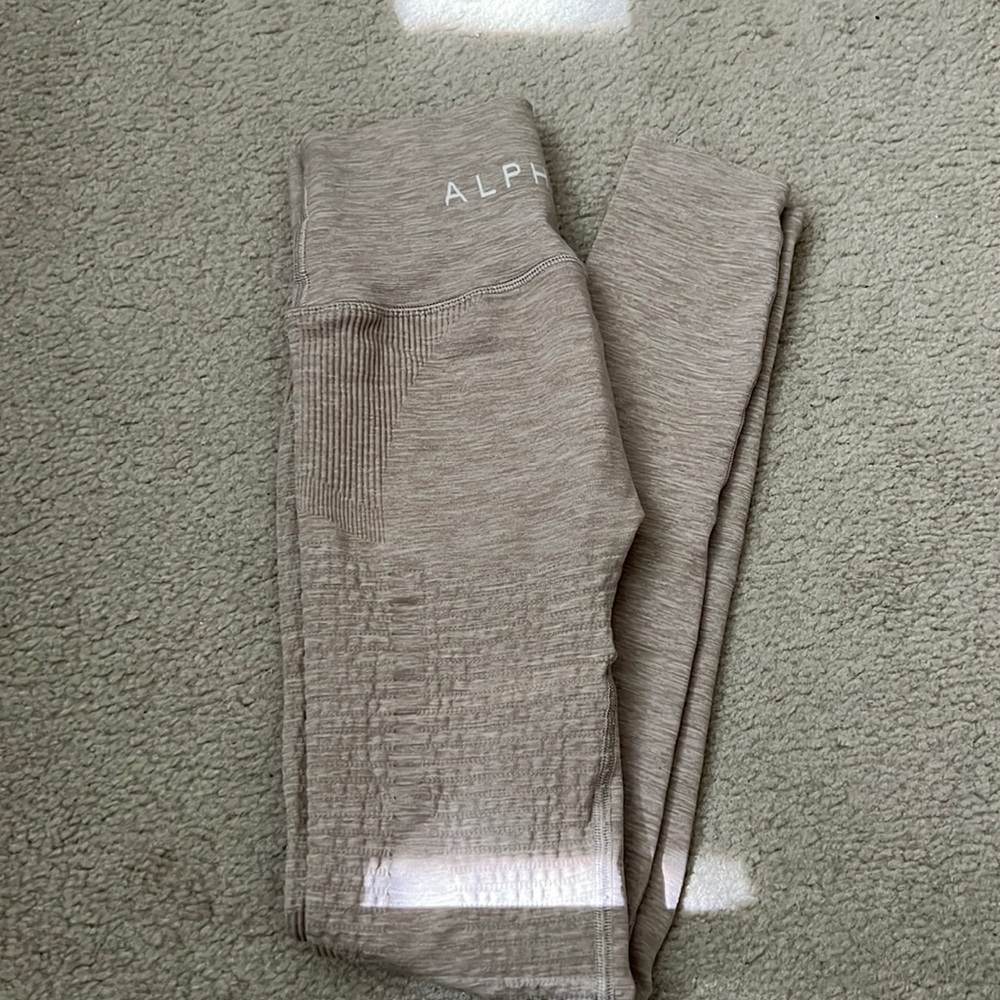 Alphalete Halo Leggings